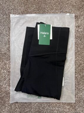HALARA Black High-Waist Leggings NWT
